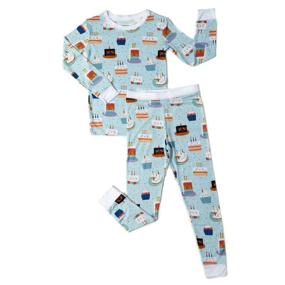 Little Sleepies Birthday Cake Two Piece Bamboo Viscose Pajama Unisex - Picture 1 of 4